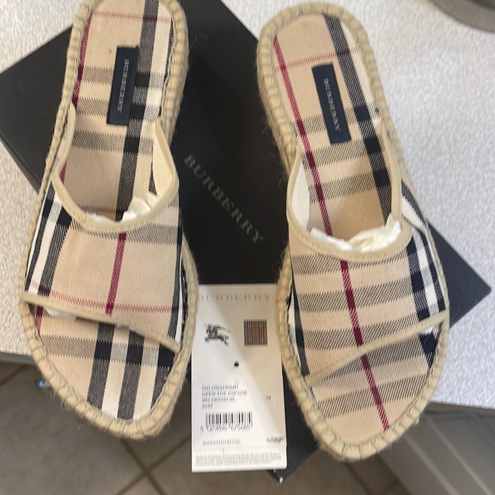 Burberry open toe espardrille